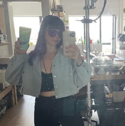 Profile picture of Ariel Rebel (MissRebelCreates & ZestyAndSpicy)